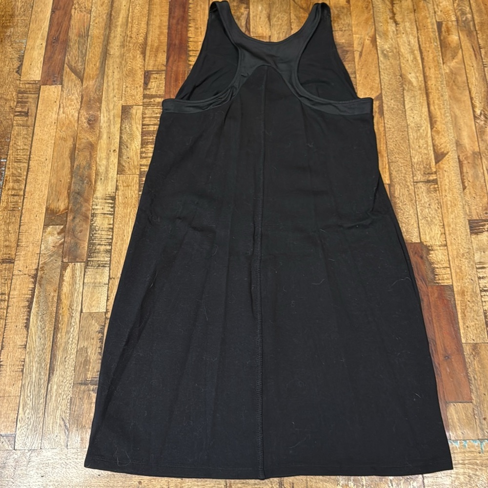 LBD- very comfortable - Picture 2 of 4